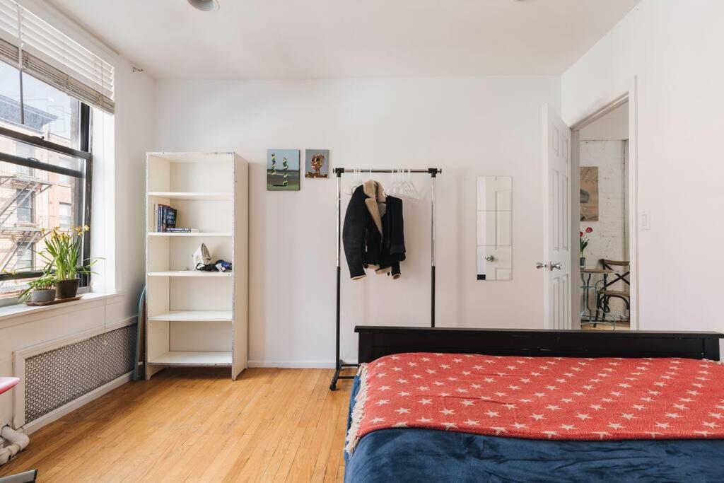 East Village Townhouse New York Exterior photo