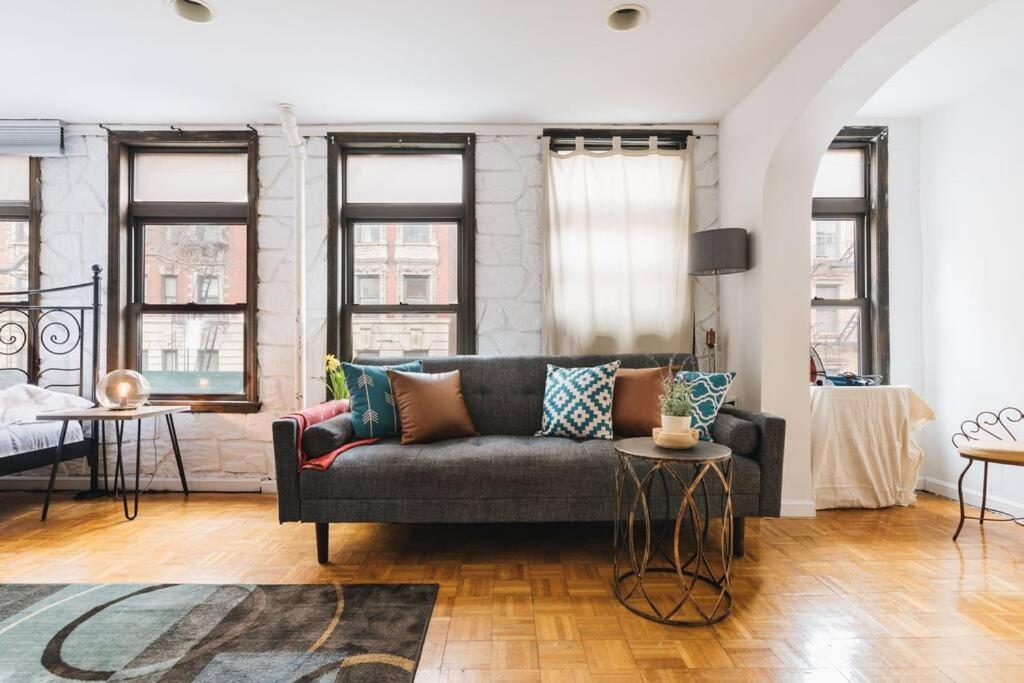 East Village Townhouse New York Exterior photo